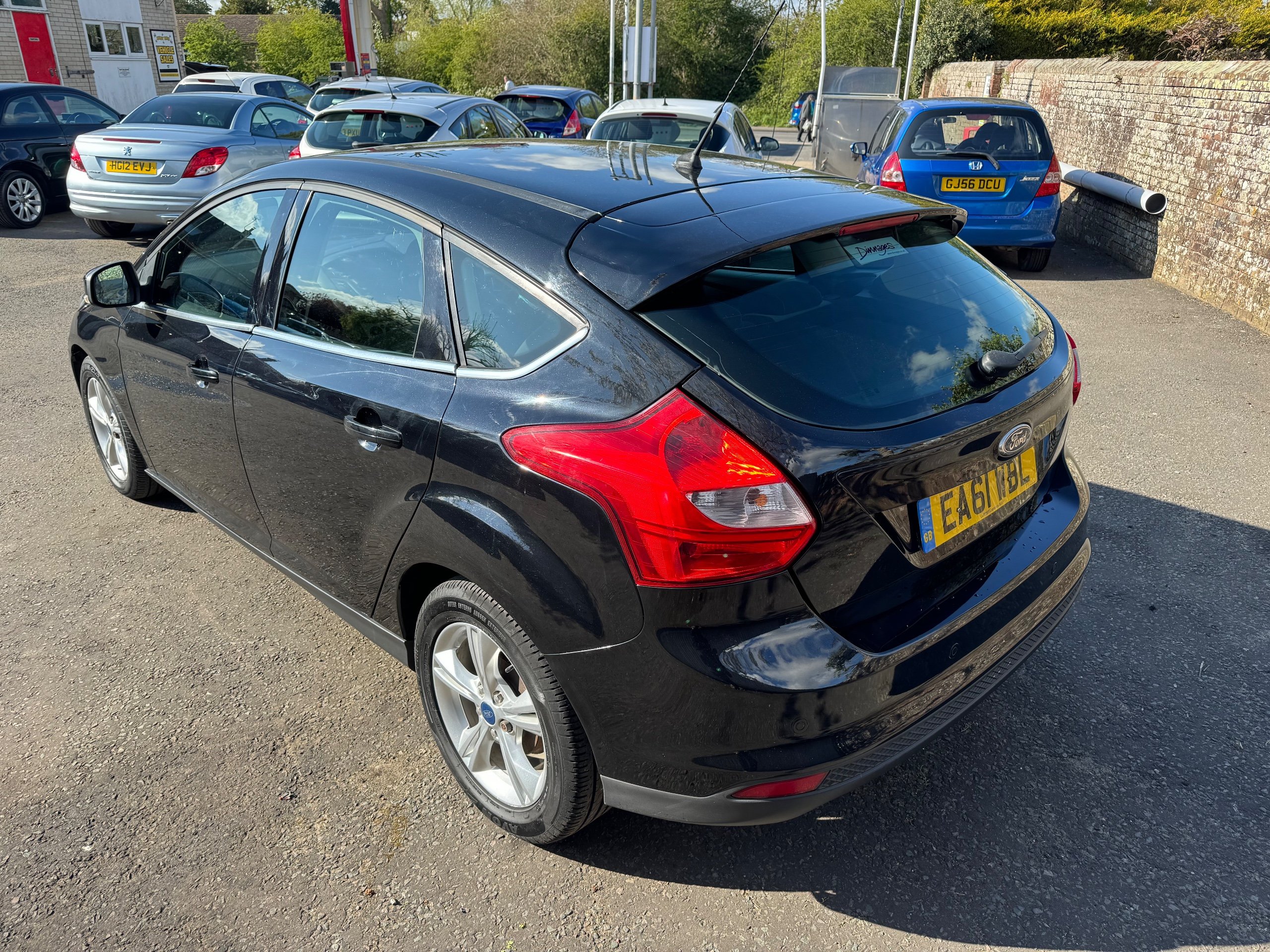 Used 2011 Ford Focus 1.6 ZETEC 5Door AUTO for sale in Ringmer, East Sussex Busy Bee Garage