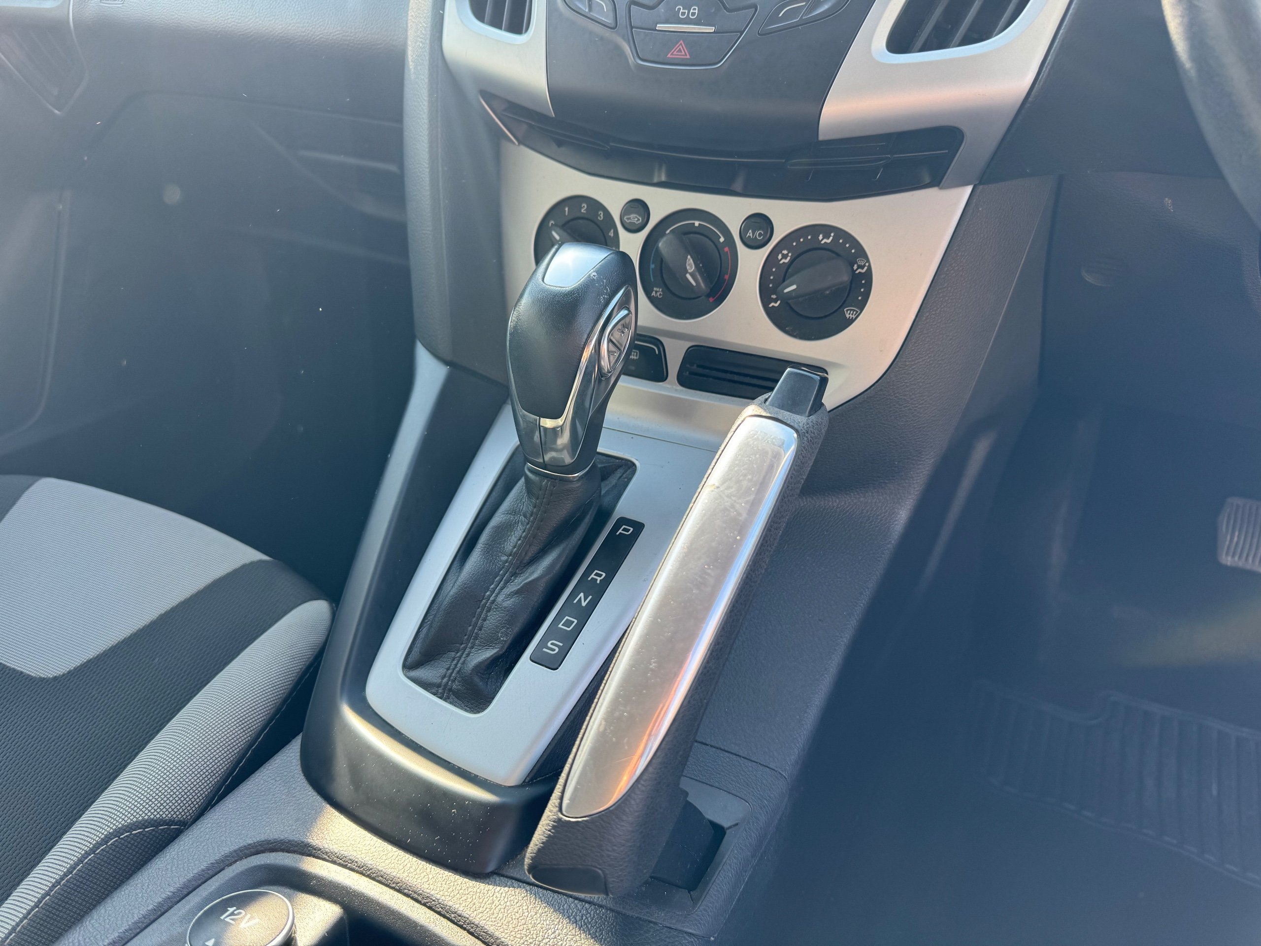 Used 2011 Ford Focus 1.6 ZETEC 5Door AUTO for sale in Ringmer, East Sussex Busy Bee Garage